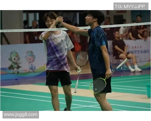 武汉羽毛球队默契配合探秘:团队协作如何助力竞技水平提升 武汉羽毛球队默契配合探秘:团队协作如何助力竞技水平提升