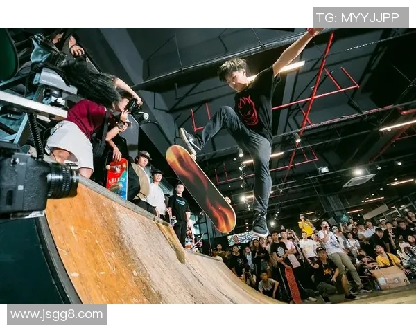 深圳滑板队战术革新引发热议探索滑板运动的新未来 深圳滑板队战术革新引发热议探索滑板运动的新未来