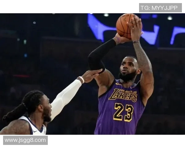 深圳网球队快攻战术分析及其在比赛中的成败得失探讨 深圳网球队快攻战术分析及其在比赛中的成败得失探讨