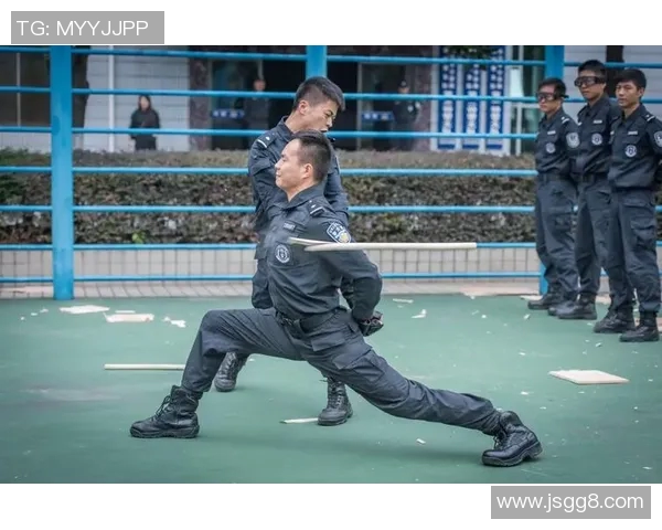 重庆足球队崛起之路联合会杯特别报道见证成长与辉煌